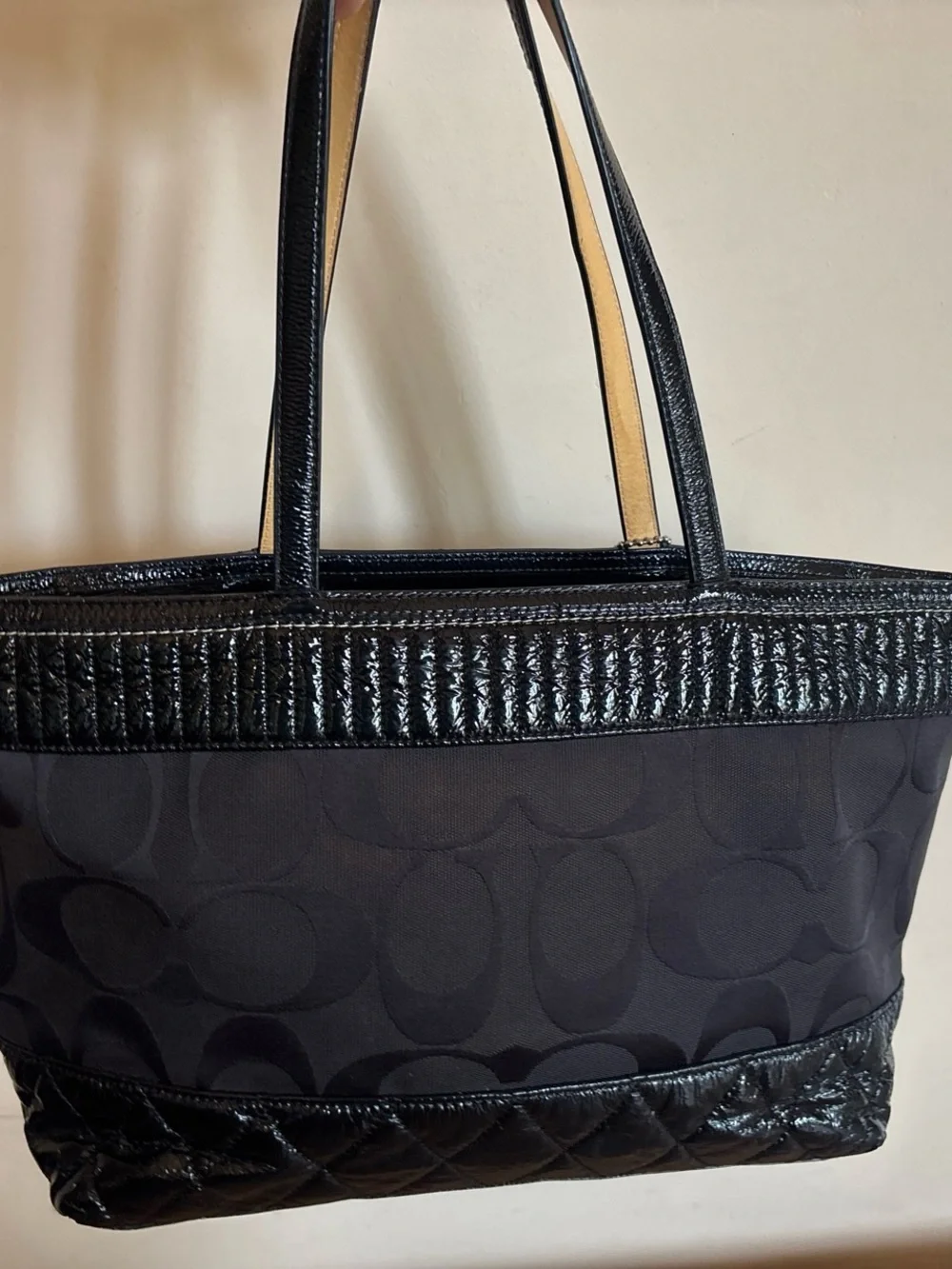 Coach Black Signature Poppy
